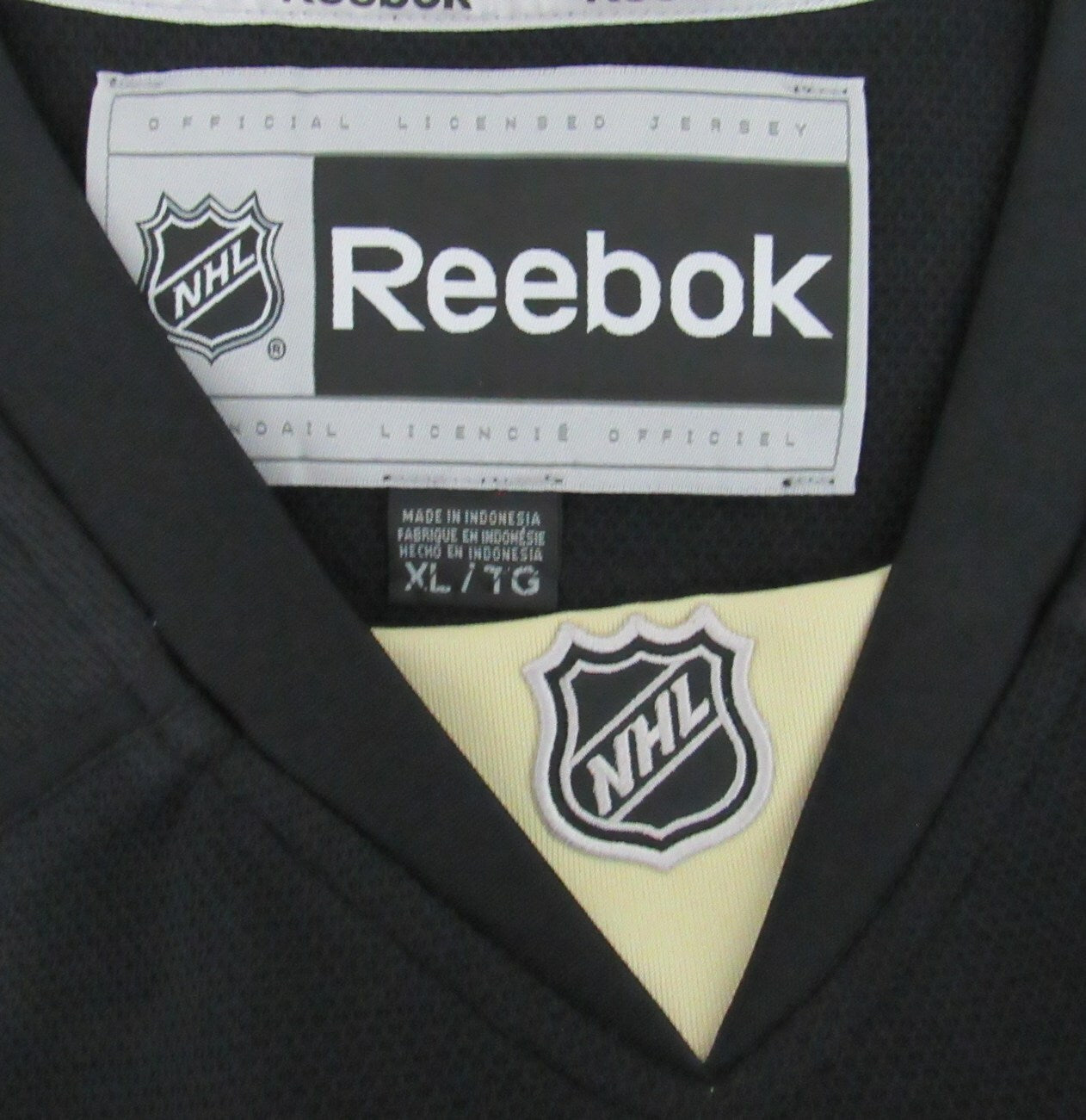 Eric Fehr Signed Penguins Reebok Hockey