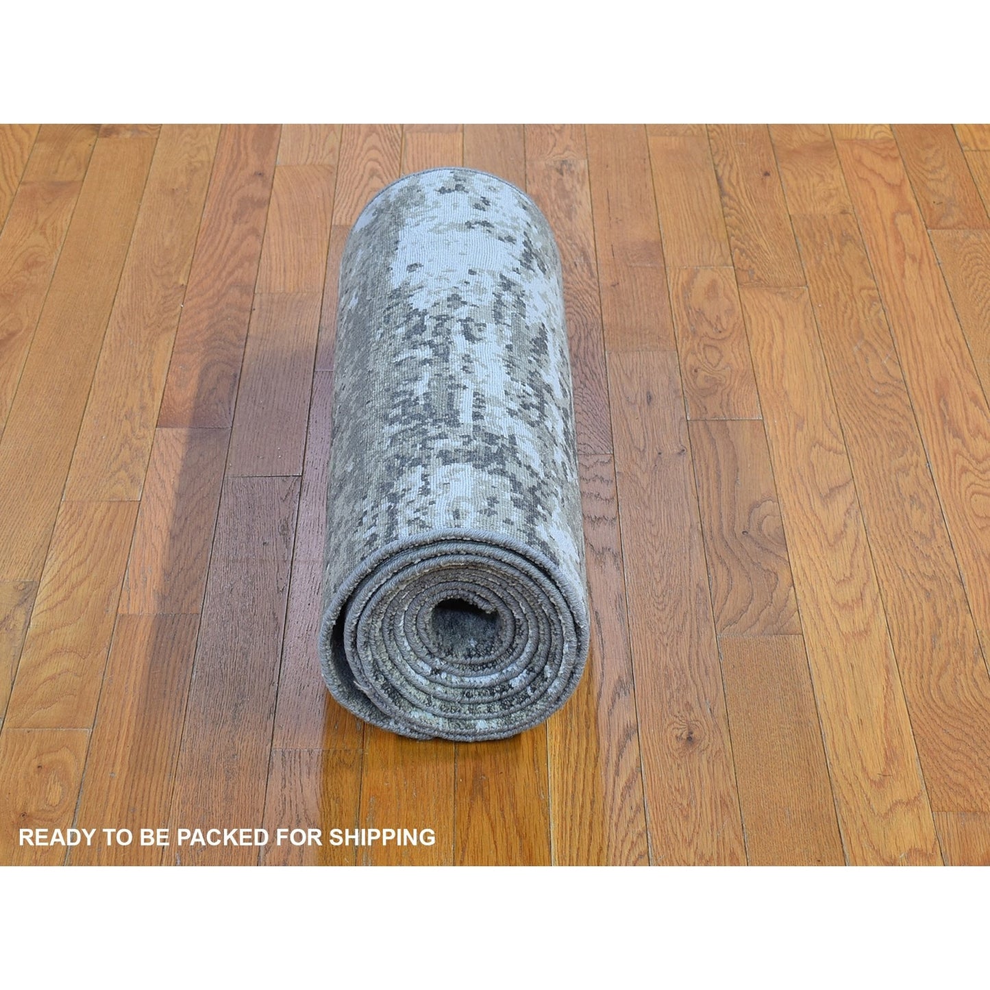 2'6"X12' Wool Denser Weave Abstract Design Hand Knotted Rug