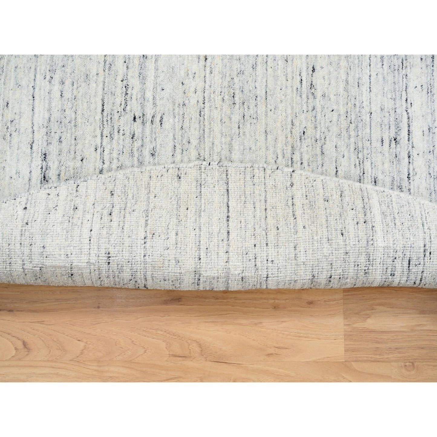 6'X6' Ivory, Wool Hand Loomed, Plain Modern Striped Design, Round Rug