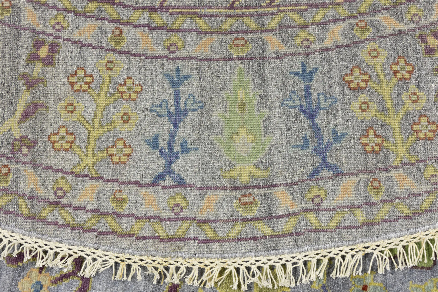 Hand-Knotted Round Oriental Rug Floral Osh Chobi