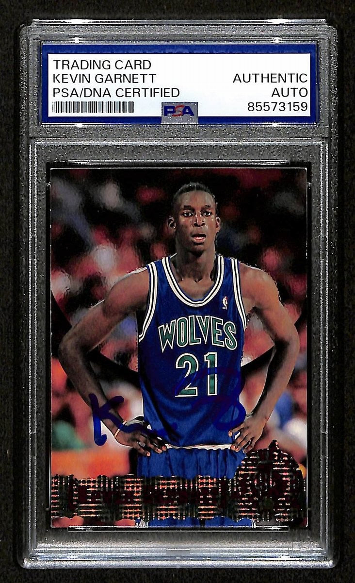 Kevin Garnett Hof Signed/Auto On Card 1995-96 Topps Rc Card #343 Psa/Dna 198730