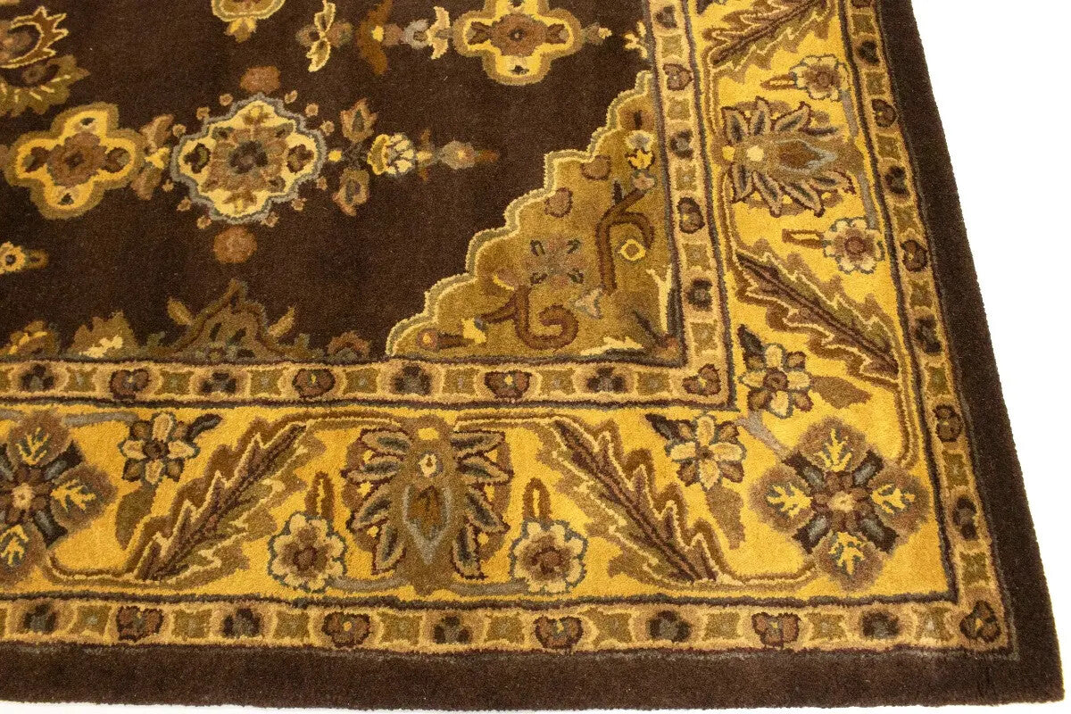 Hand-Tufted Dark Brown Classic Floral Rug