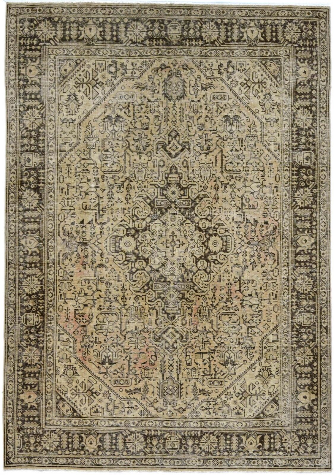 Distressed Antique Rug Muted Classic Floral