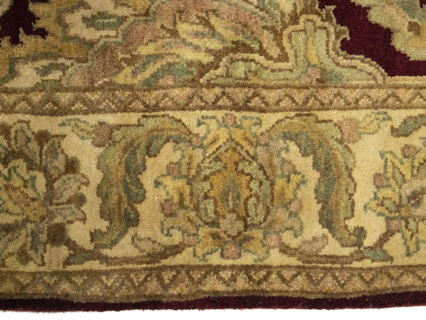 Handmade Thick Pile Oriental Rug Floral Design