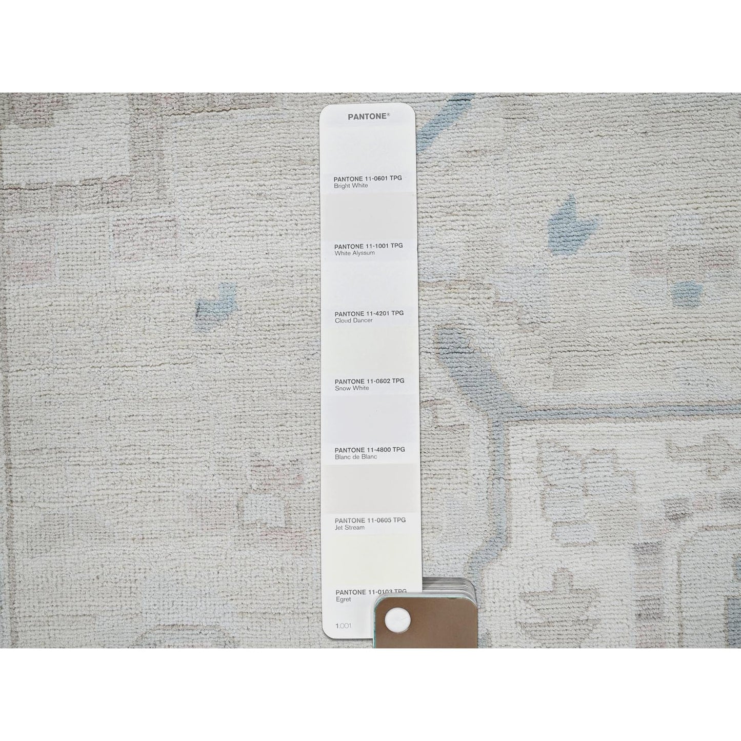 10'X13'7" White Wash Peshawar With Heris Design Hand Knotted Pure Wool Rug