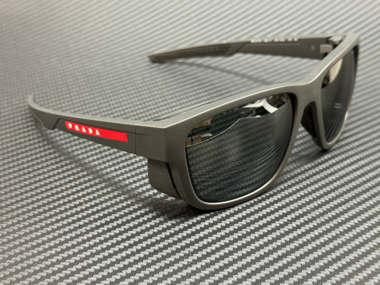 Prada Linea Rossa Ps 07Ws Ufk60A Grey Rubber