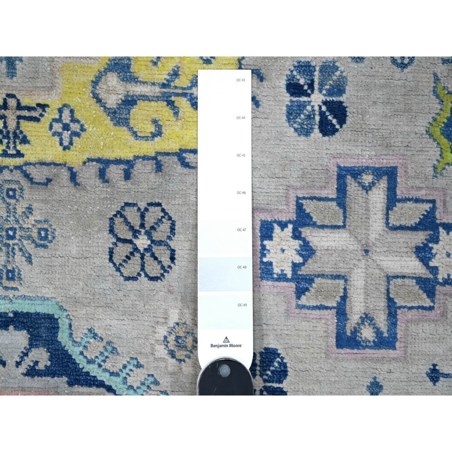 4'9"X6'9" Gray Fusion Kazak With Colorful Caucasian Design Oriental Rug