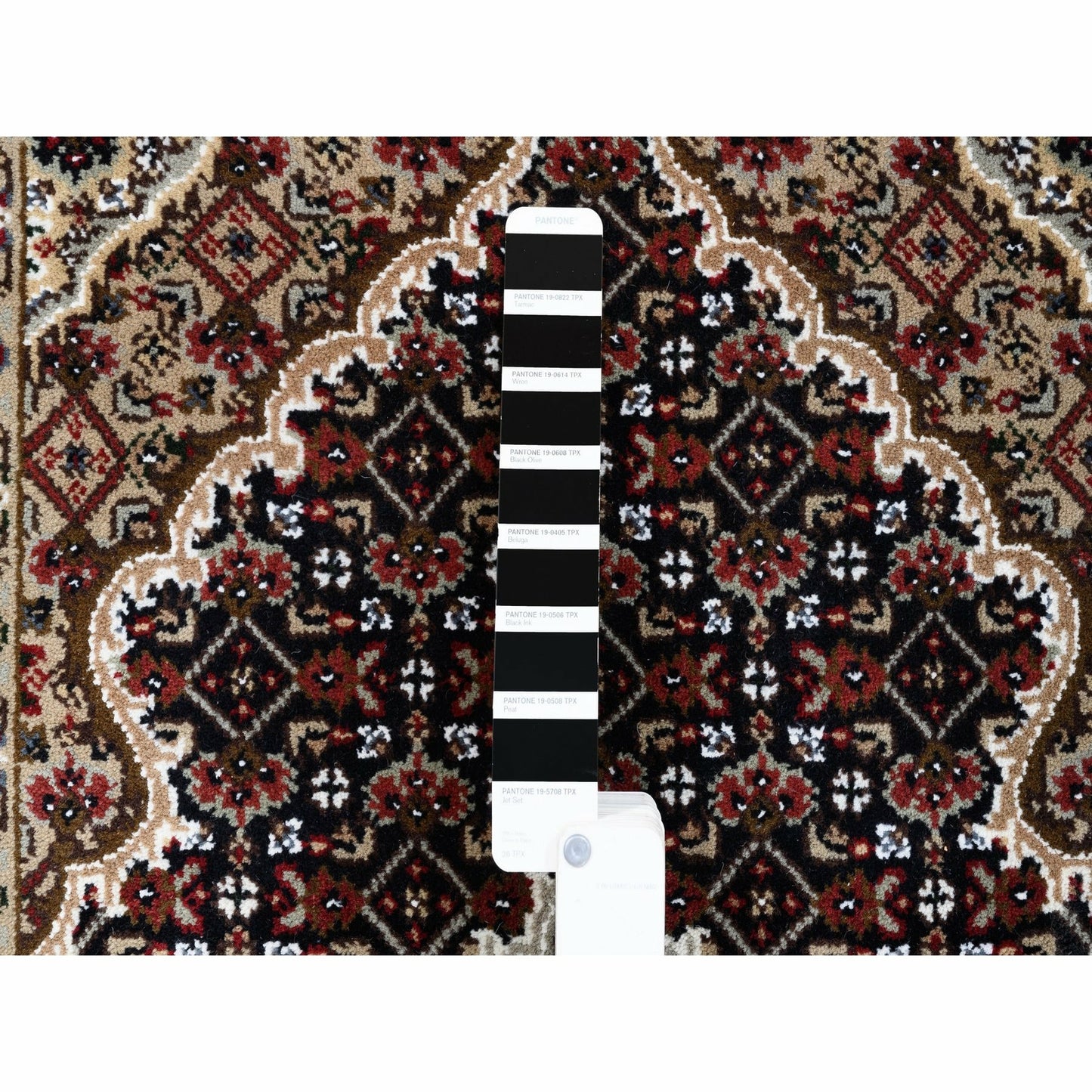 2'7"X10' Hand Knotted Fish Design Tebraz Mahi Wool And Silk Runner Rug