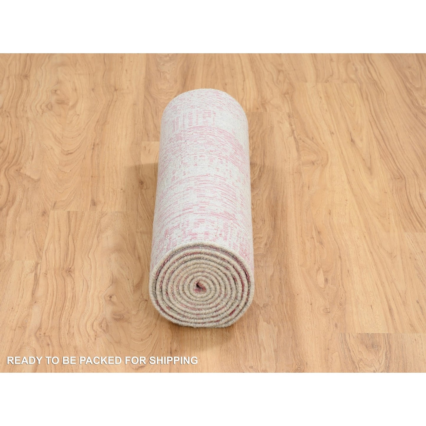2'6"X10' Rose Pink Wool And Art Silk Jacquard Hand Loomed Runner Rug