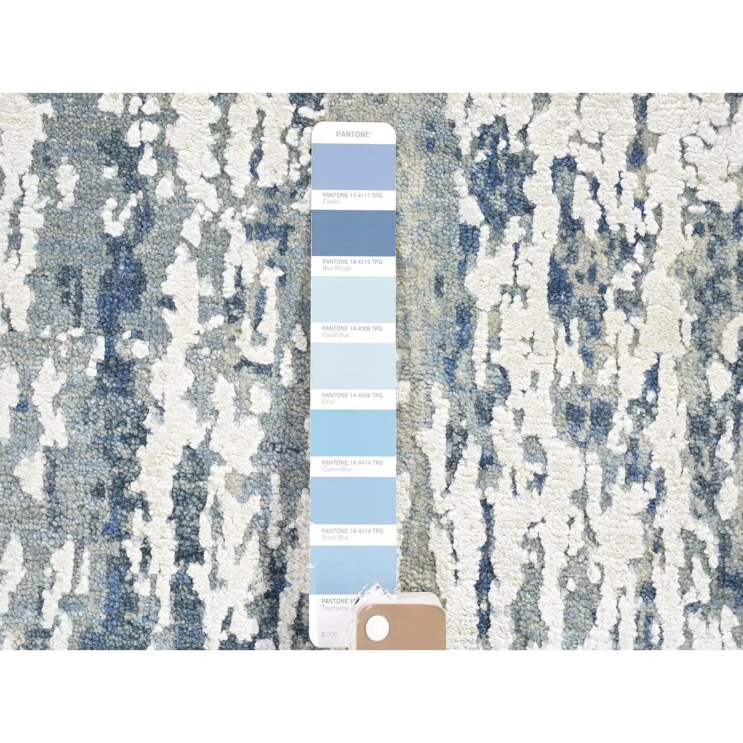 2'7"X12'2" Hand Knotted Abstract Design Wool And Real Silk Runner Rug