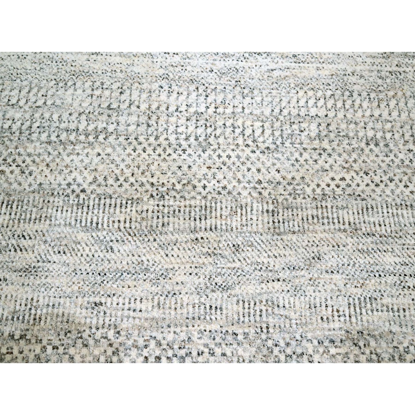 9'1"X12' Pearl White Modern Grass Design Hand Knotted Vibrant Wool Rug