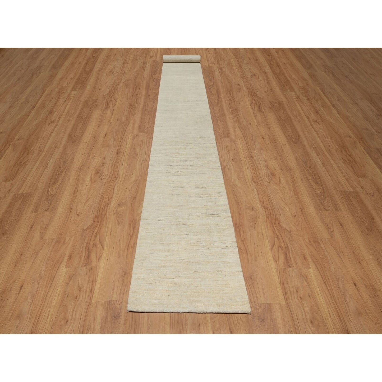 2'6"X17'8" White Pure Wool Modern Plain Design Hand Knotted Xl Runner Rug
