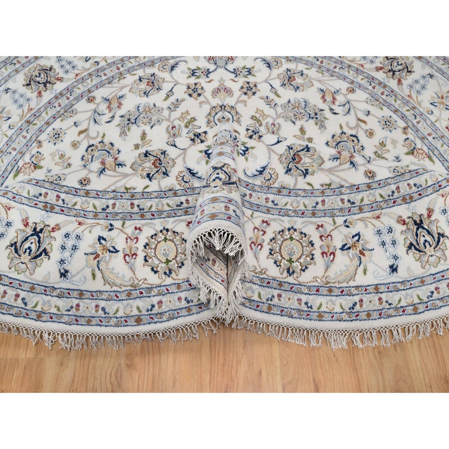 7'10"X7'10" Ivory Nain Floral Pattern Wool & Silk Hand Knotted Round Rug
