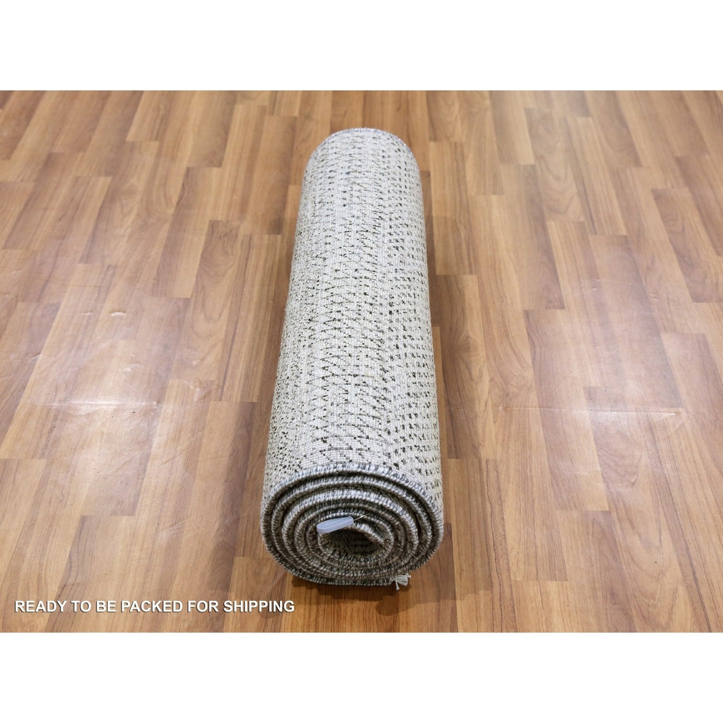 2'7"X8' Power Gray Grass Design Hand Knotted Undyed Wool Runner Rug