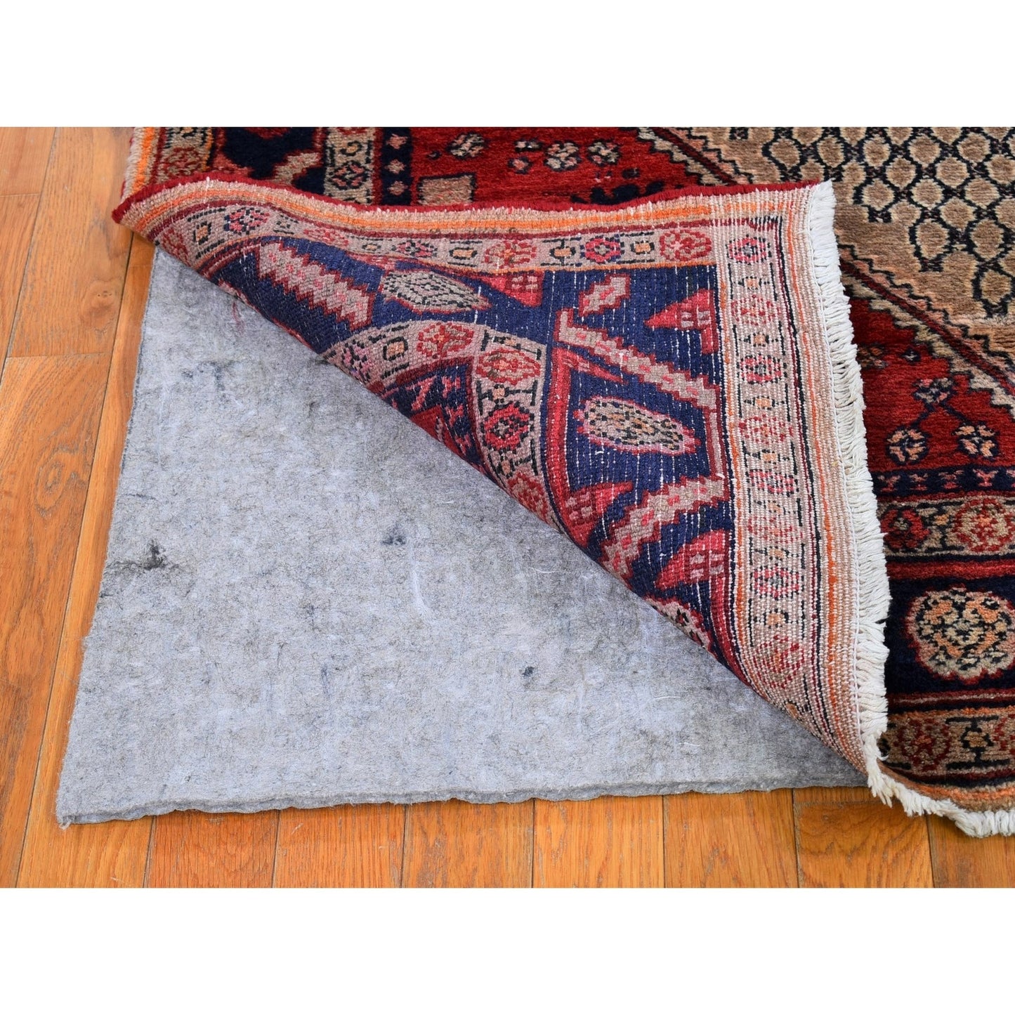 5'2"X8'8" Pure Wool Vintage Farsian Open Field Design Hand Knotted Rug