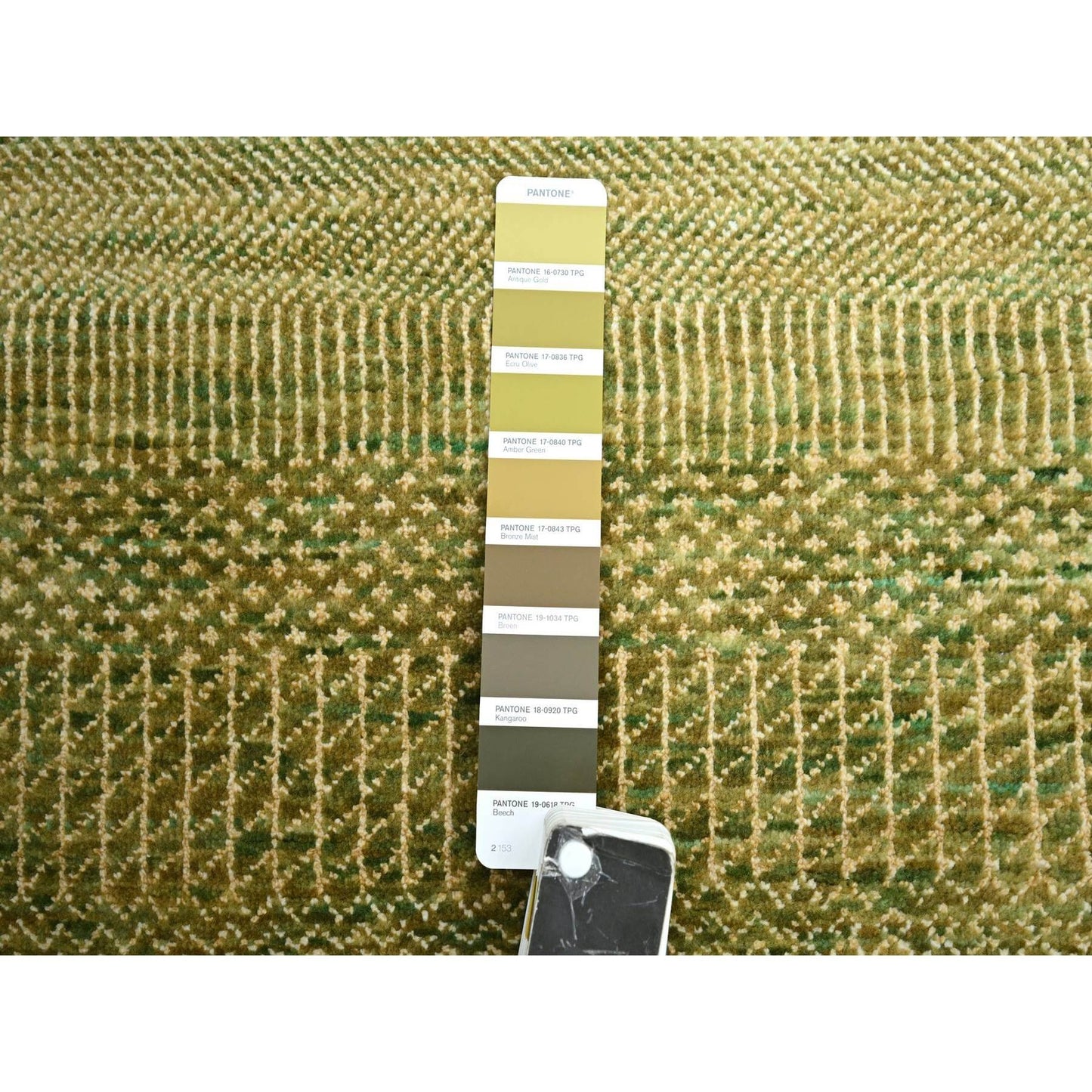 4'X8' Brown Grass Design Hand Knotted Wool And Silk Runner Oriental Rug