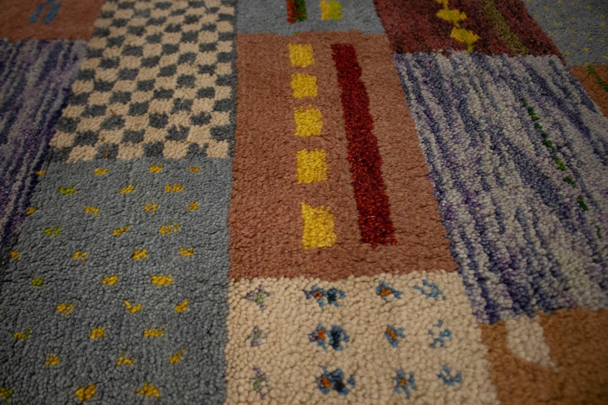 Handmade Tribal Checker Design Indo-Gabbeh Rug