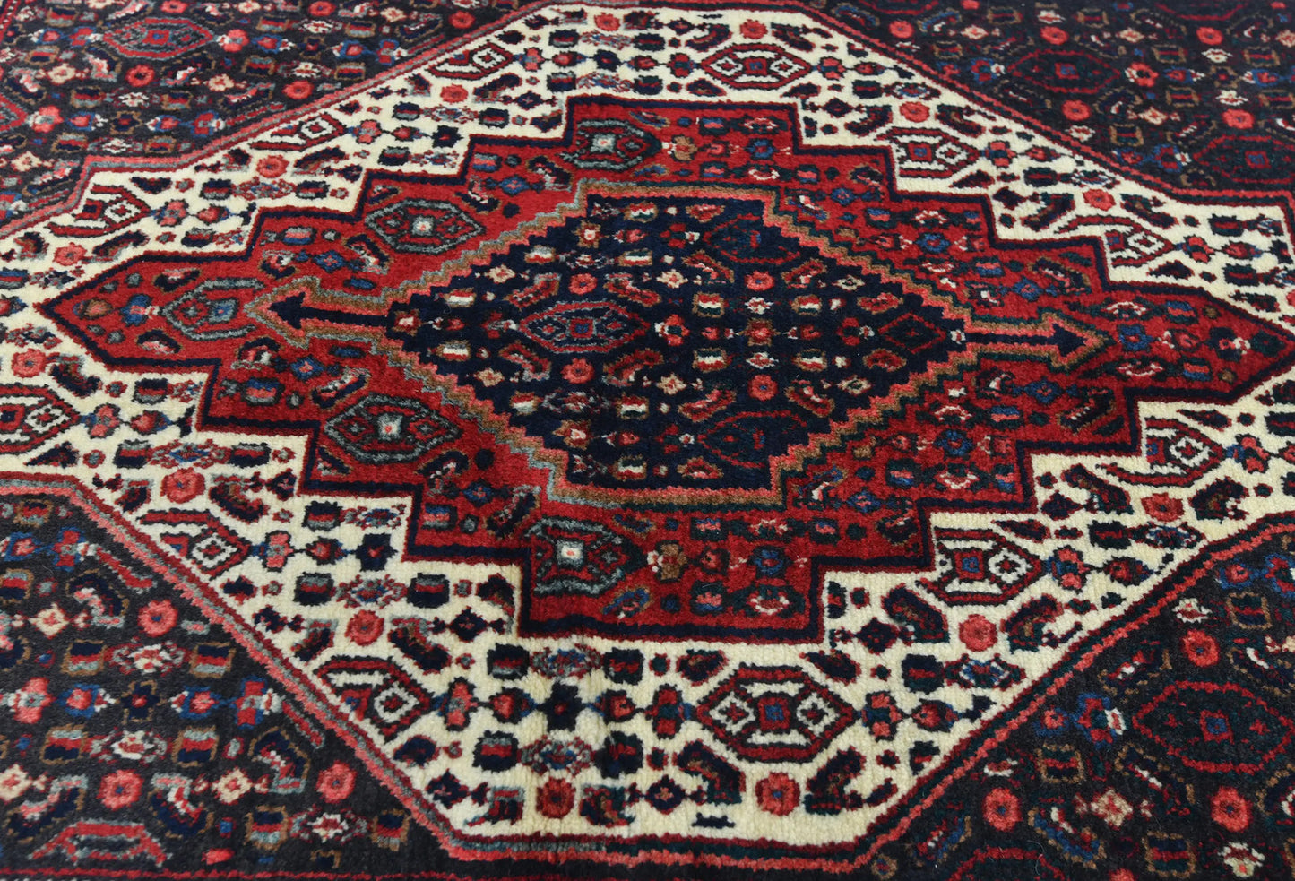 Vintage Hand-Knotted Red Wool Rug 2'5X3'4 Ft