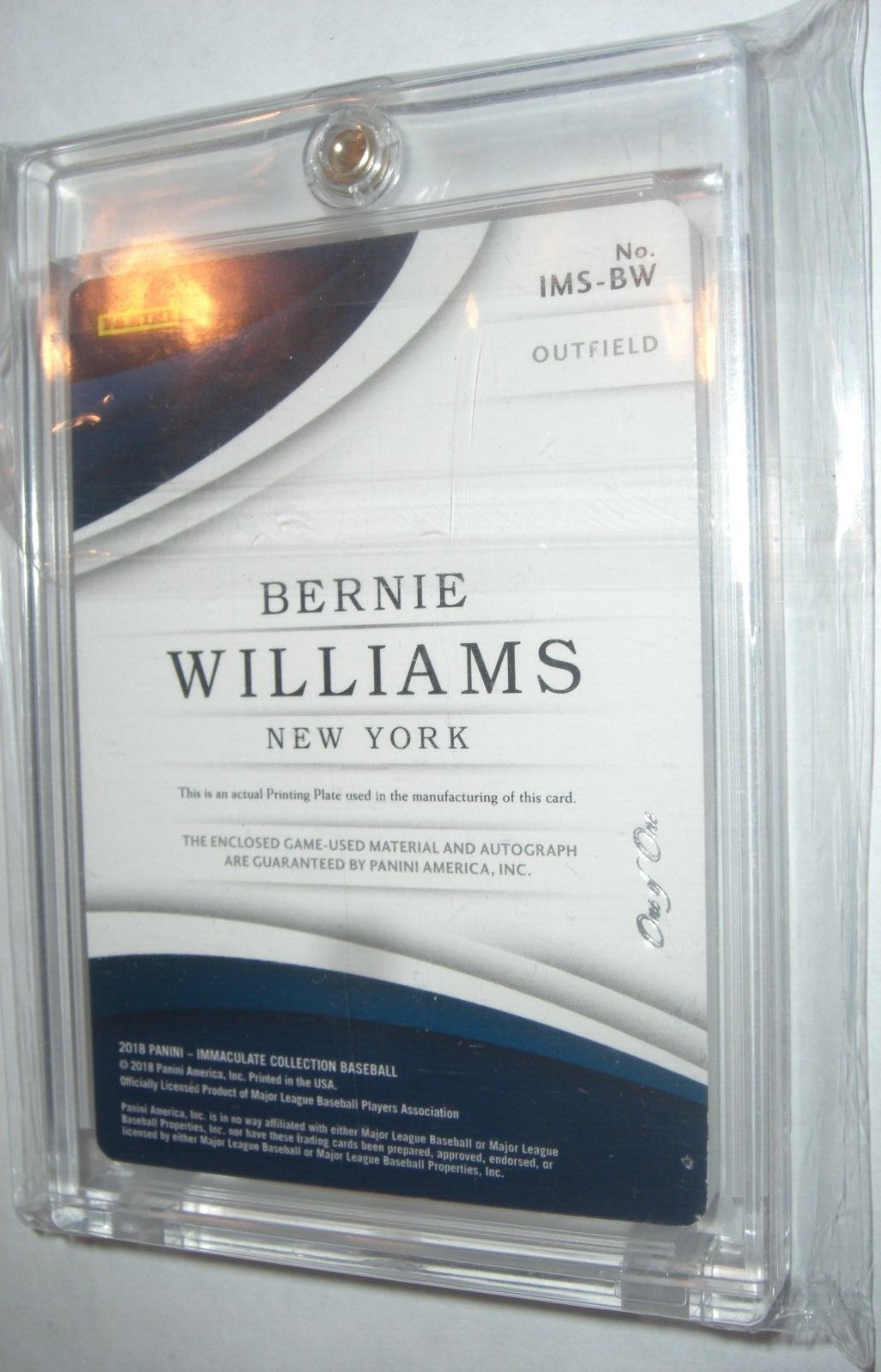 Bernie Williams 2018 Immaculate Game Jersey Auto