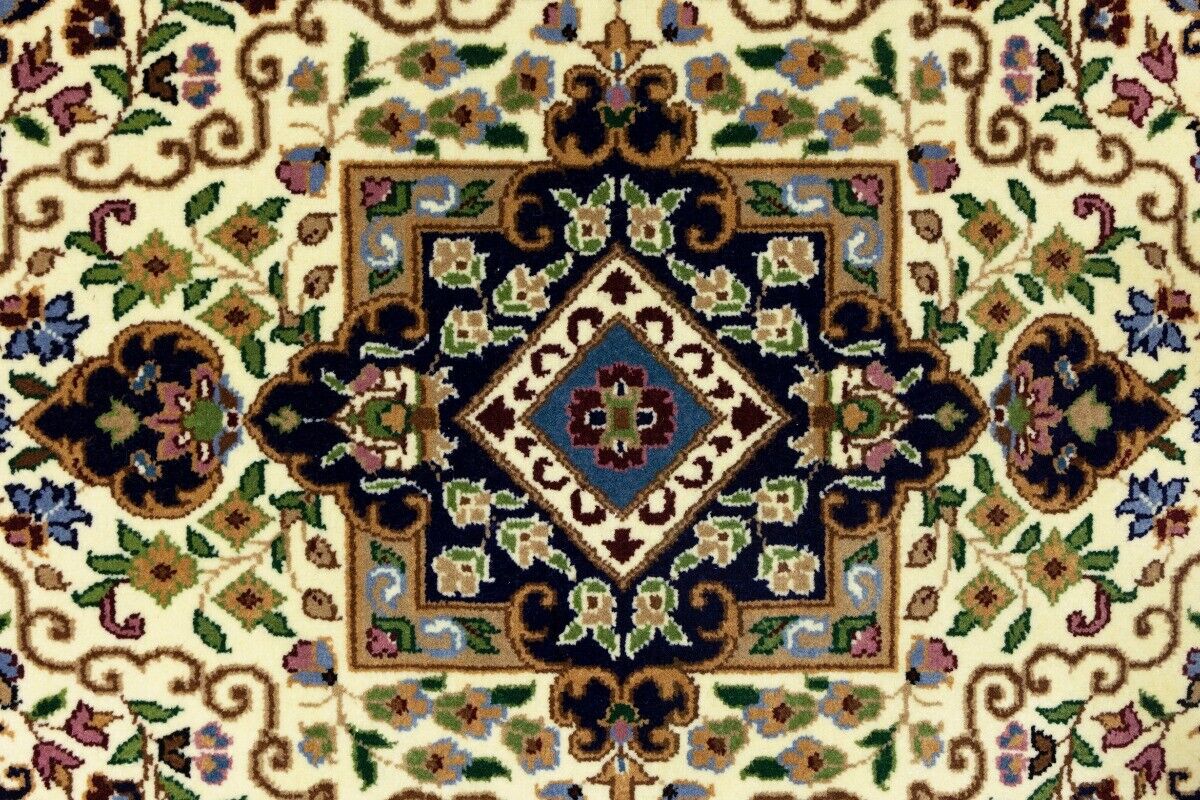 Hand-Knotted Kirman Classic Floral Design