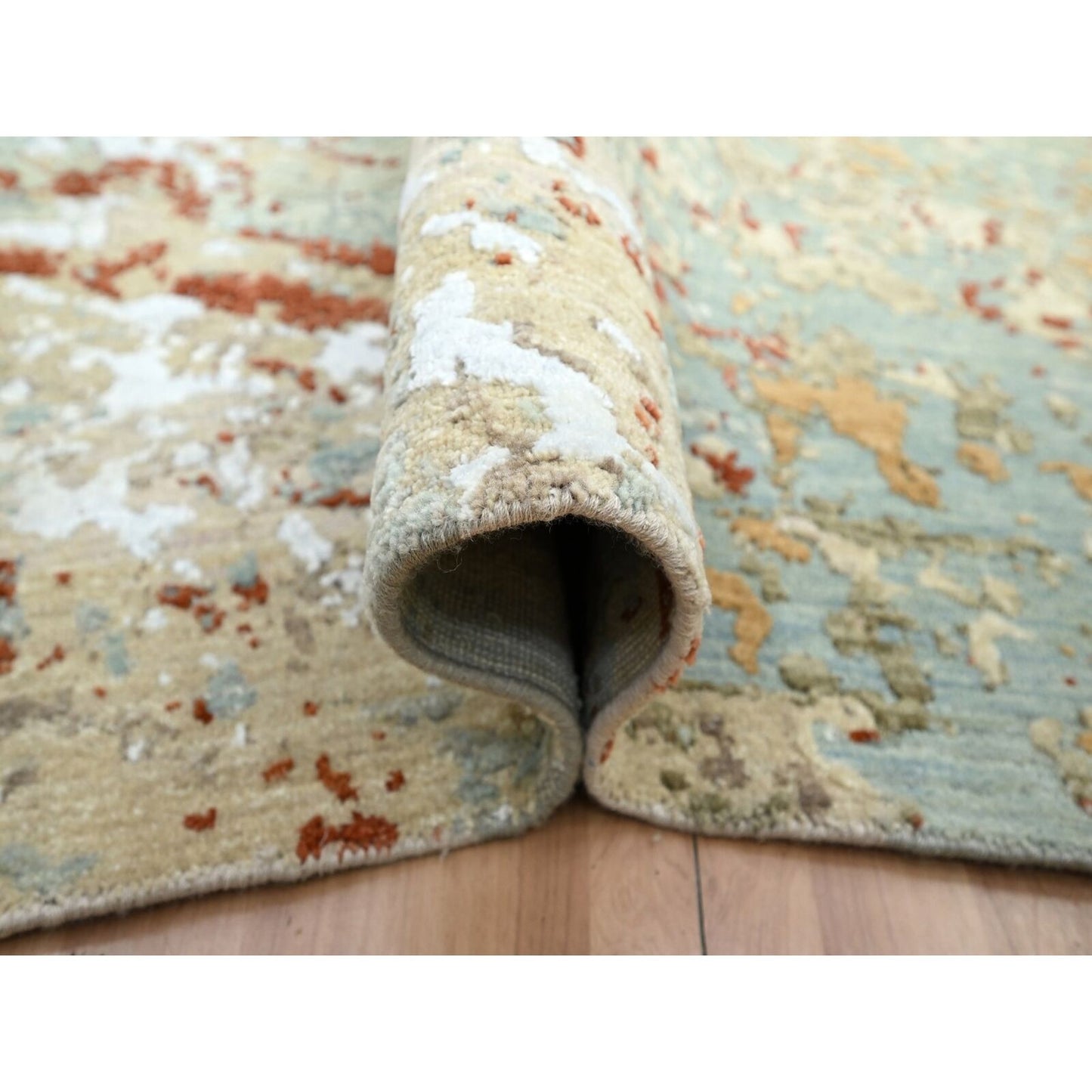 9'X12'3" Green With Beige Abstract Design Pure Wool Hand Knotted Rug