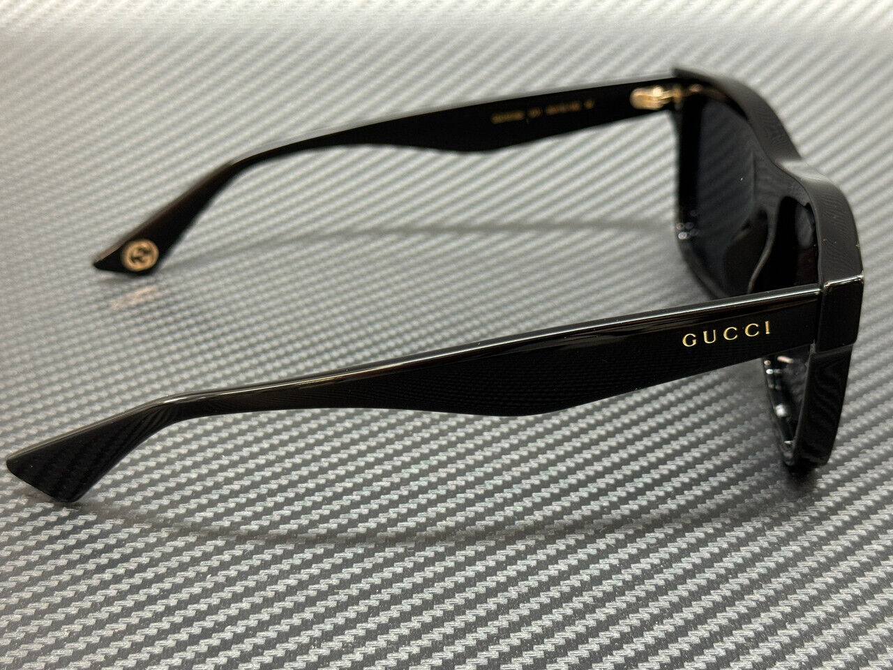 GUCCI GG1618S 001 Black Grey Men's Medium 56 mm