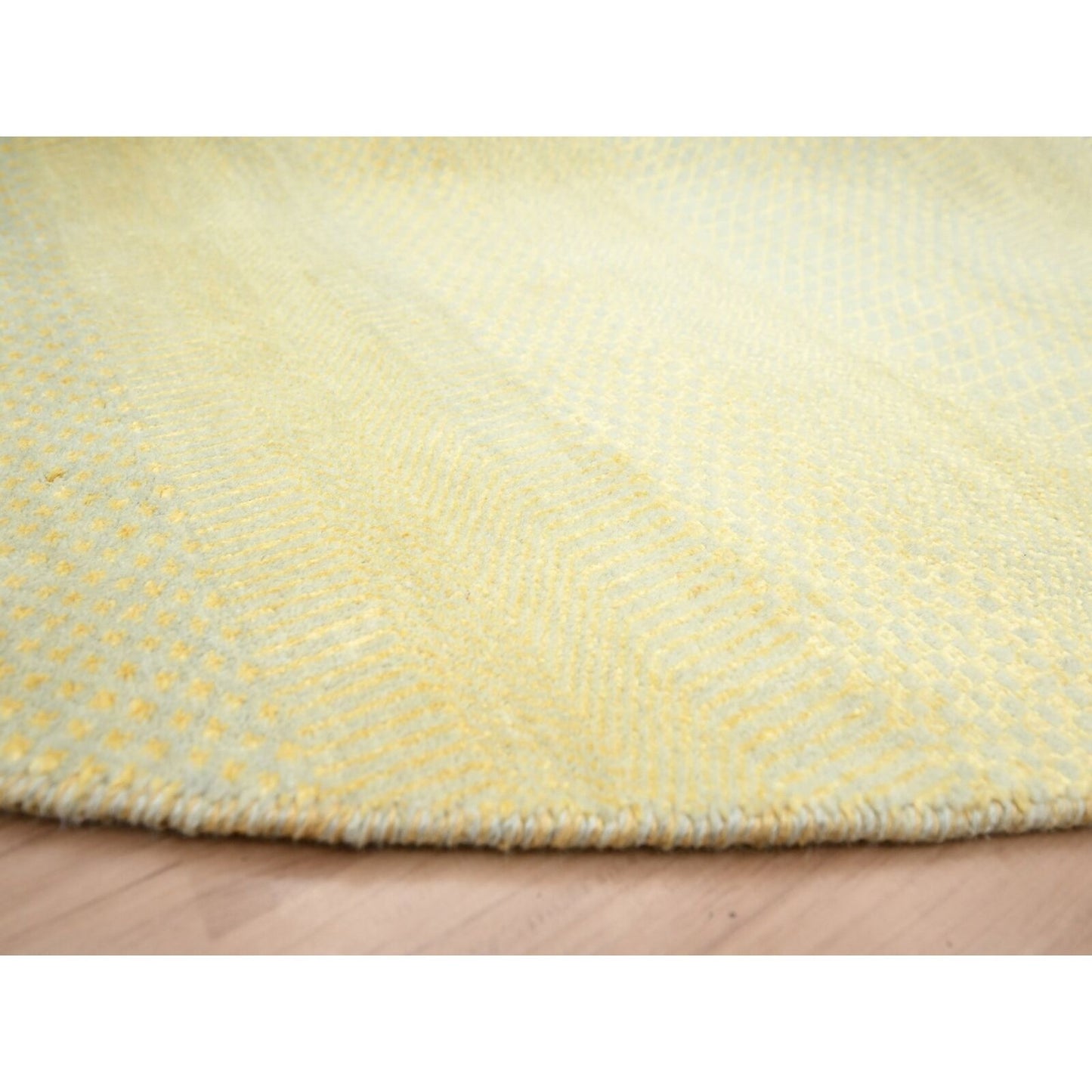 7'10"X7'10" Yellow Modern Grass Design Hand Knotted Wool-Silk Round Rug