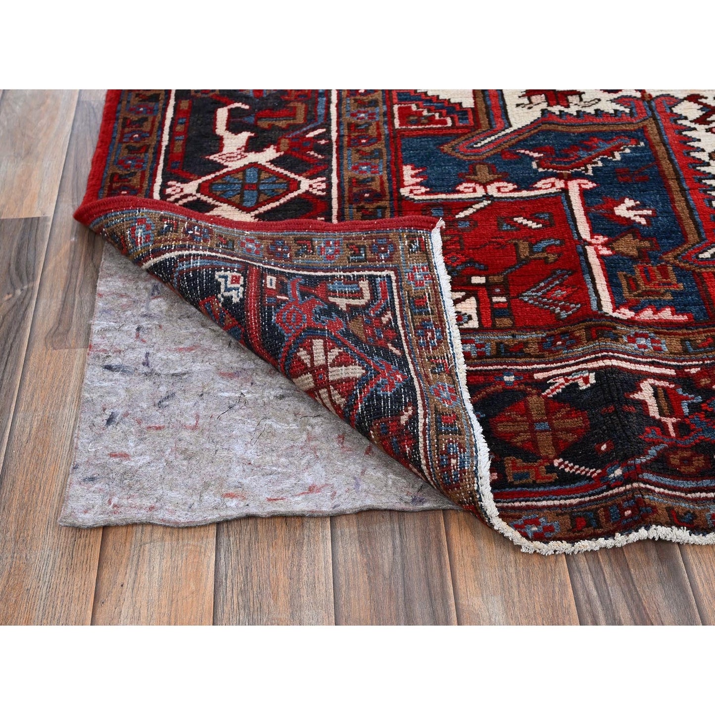 7'9"X10' Scarlet Red Vintage Zoroastrian Heris Wool Hand Knotted Clean Rug