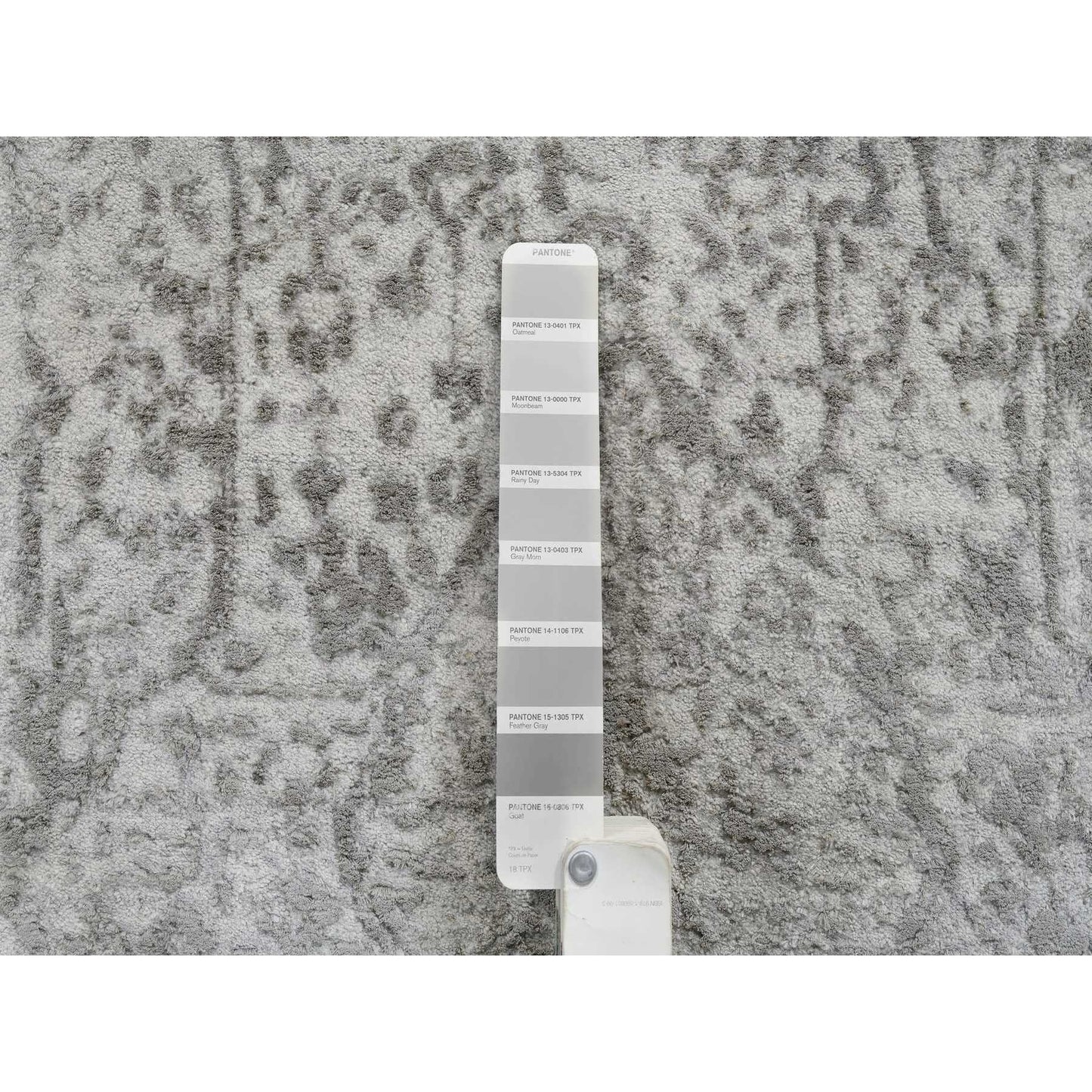 2'7"X20' Gray Wool And Silk Zoroastrian Design Hand Knotted Xl Runner Rug