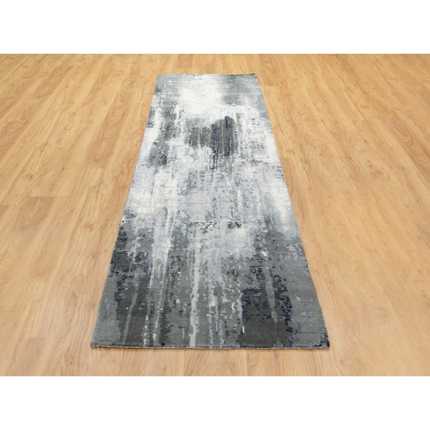 2'6"X10' Charcoal Black Abstract Design Wool-Silk Handknotted Runner Rug