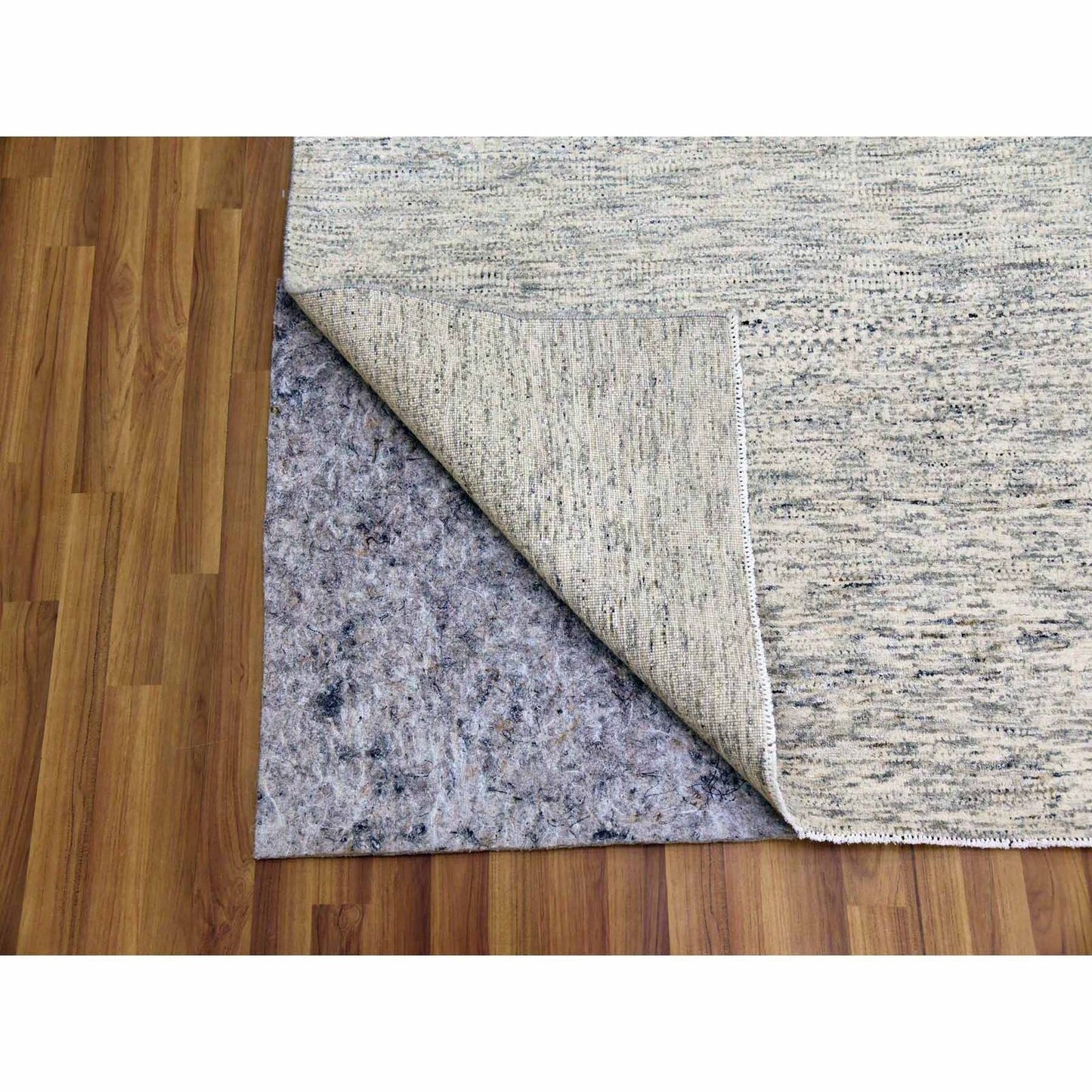 8'X10'1" Beige Hand Knotted Wool Organic Salt And Pepper Design Rug