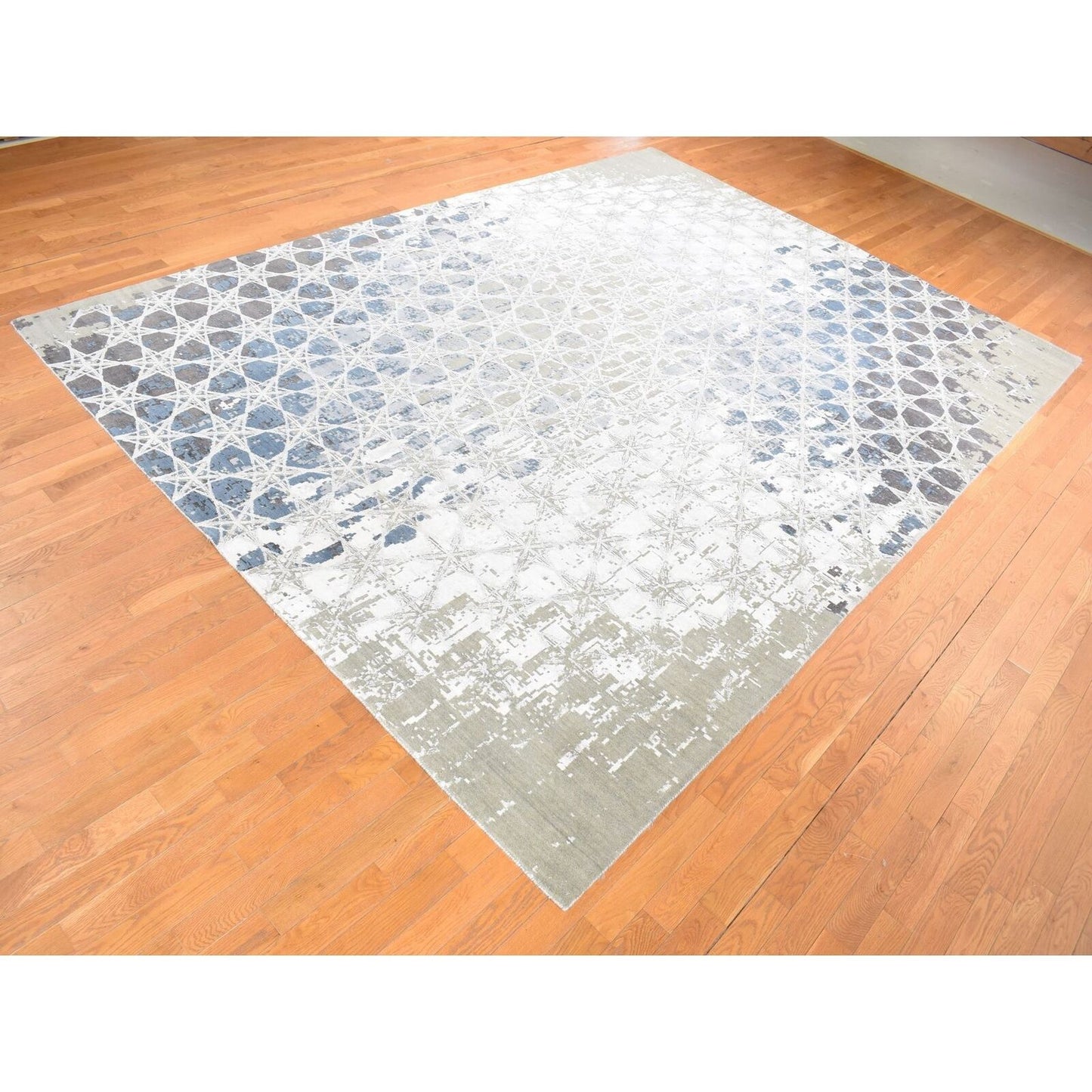 10'X14'1" Gray The Honeycomb Design Hand Knotted Wool And Silk Rug