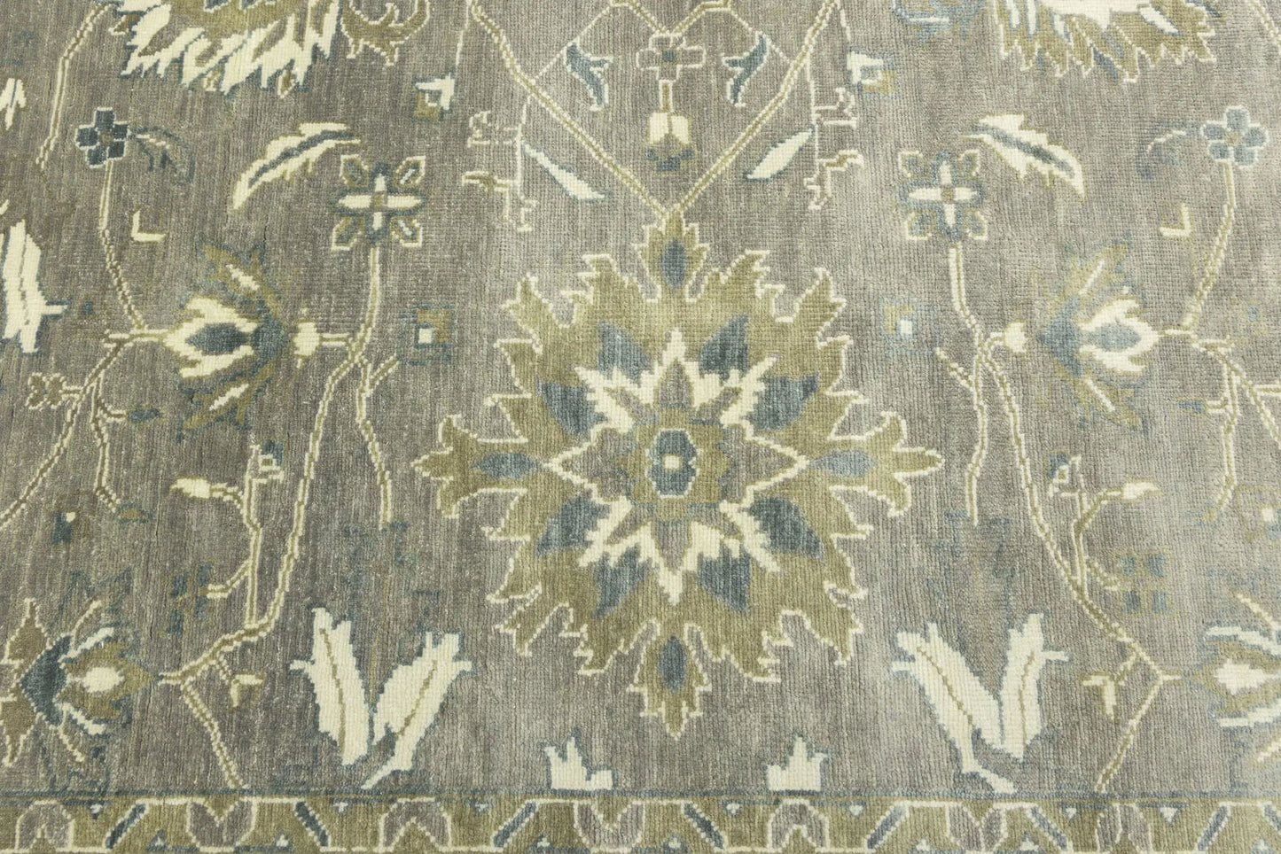 Oriental Peshawar Osh Chobi Large Square Rug