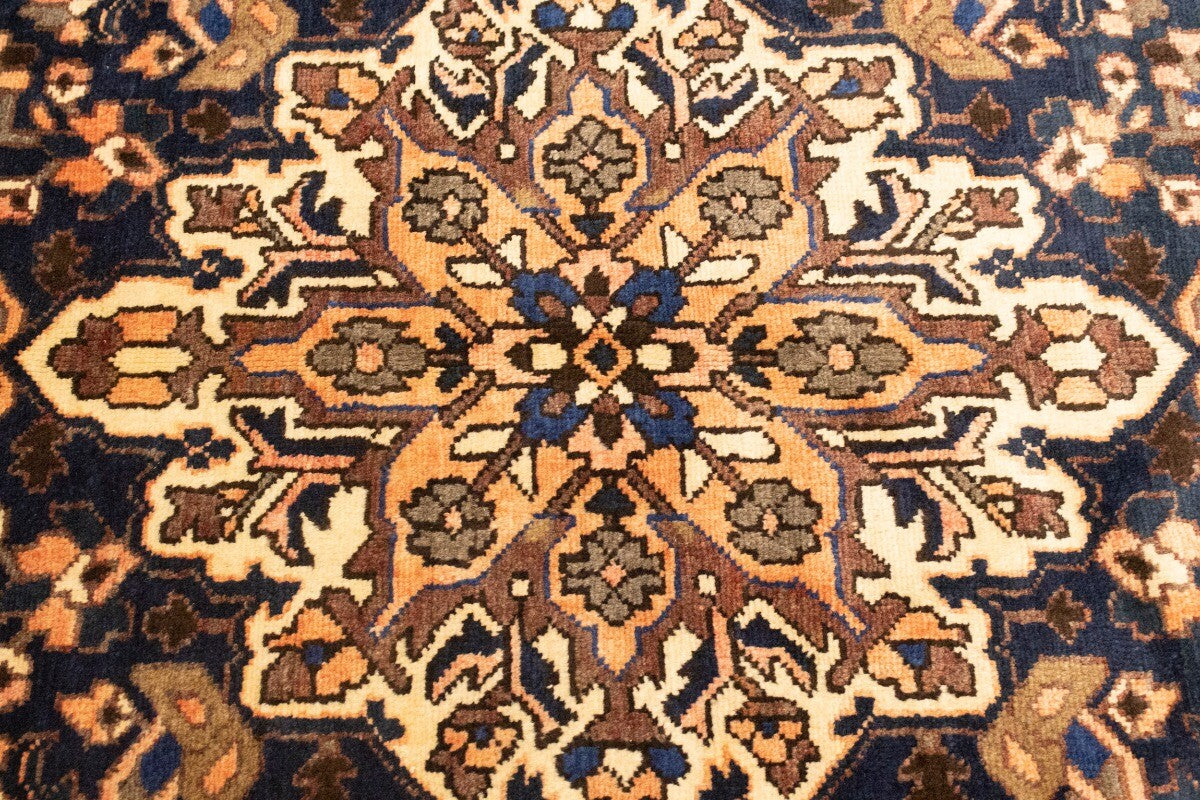 Handmade Vintage Floral Wool Oriental Rug Living