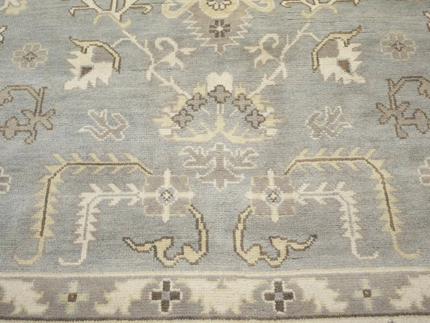 Handmade Floral Muted Colors Oushak Chobi