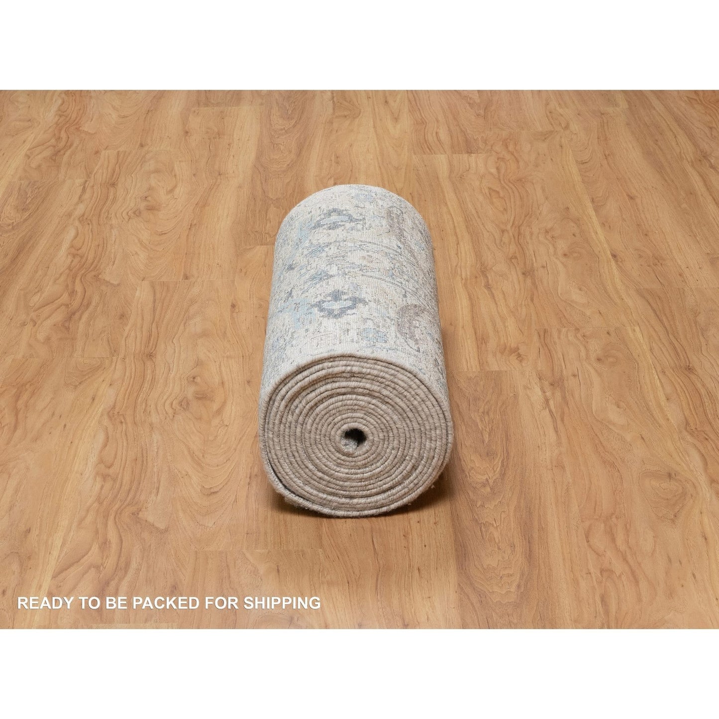 2'6"X27'9" White Leaf Design Silk & Textured Wool Hand Knotted Runner Rug