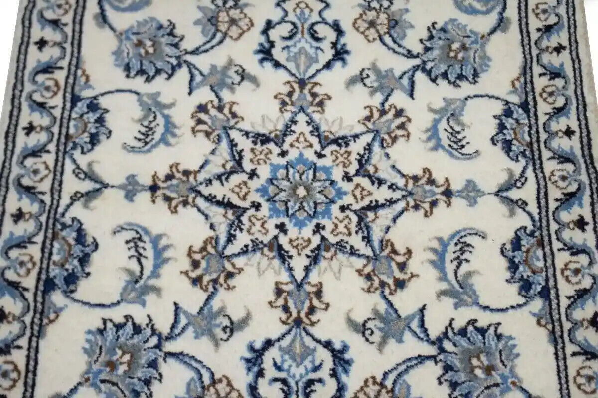 Small Entrance Traditional Thick Pile Area Rug