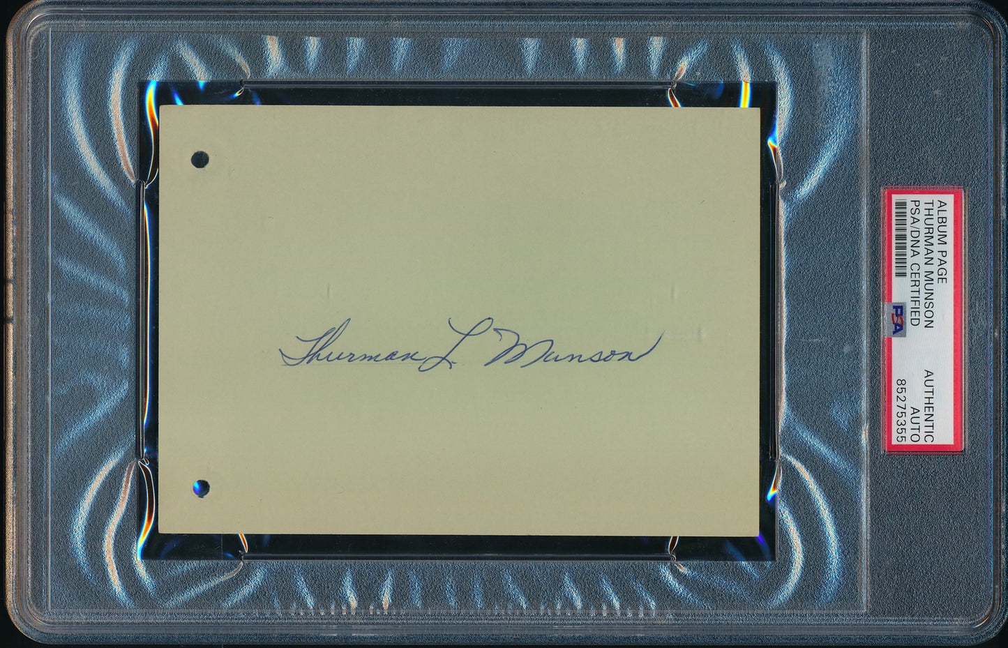 Thurman L. Munson Signed/Auto 6X4.5 Album Page