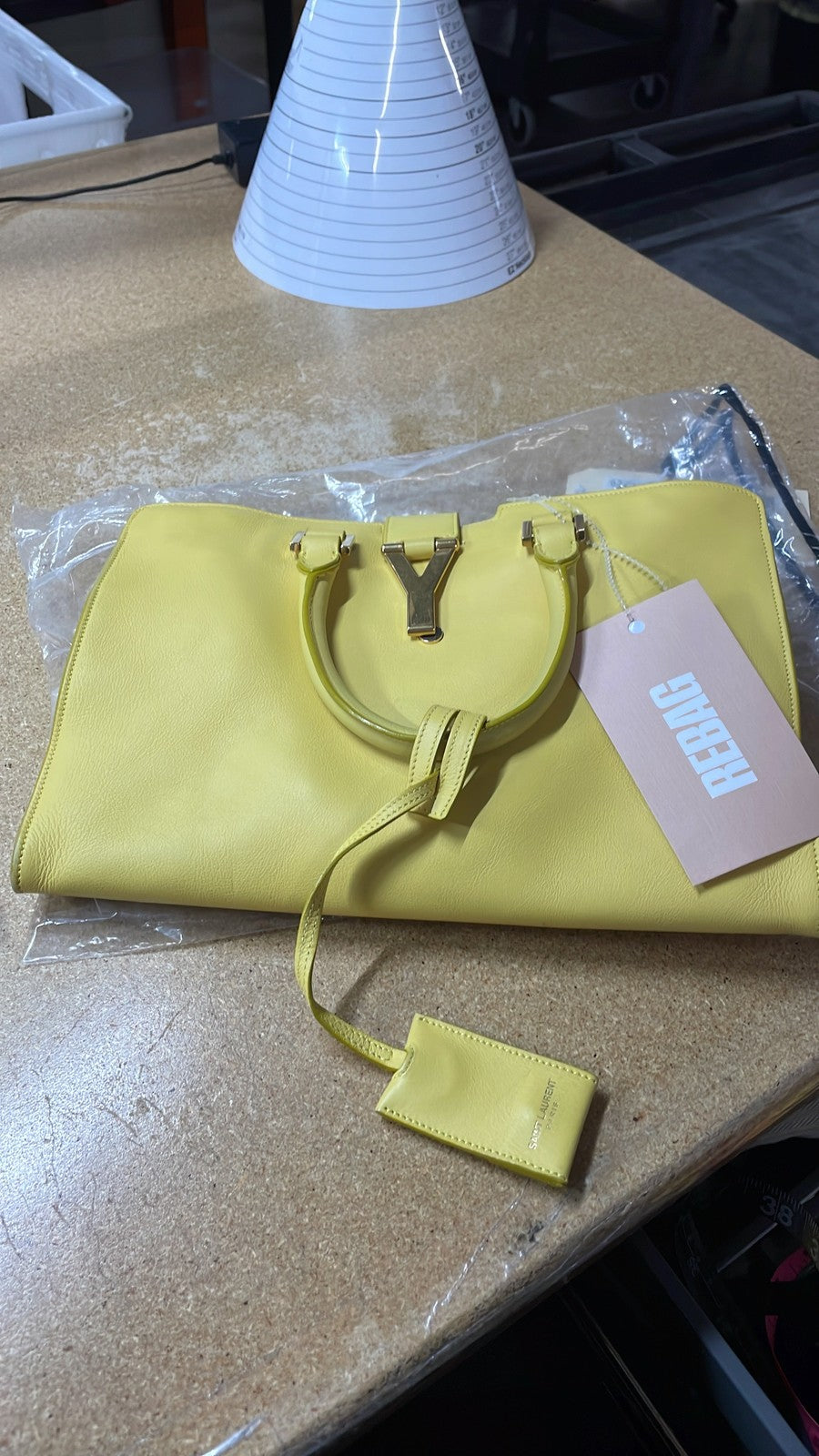 Saint Laurent Classic Y Cabas Leather Small