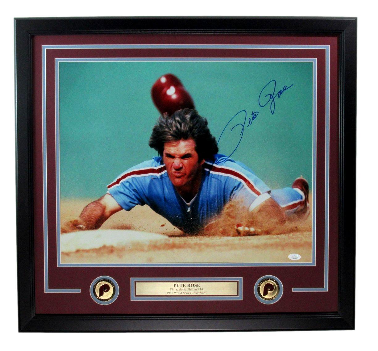 Pete Rose Signed 16X20 Photo Philadelphia