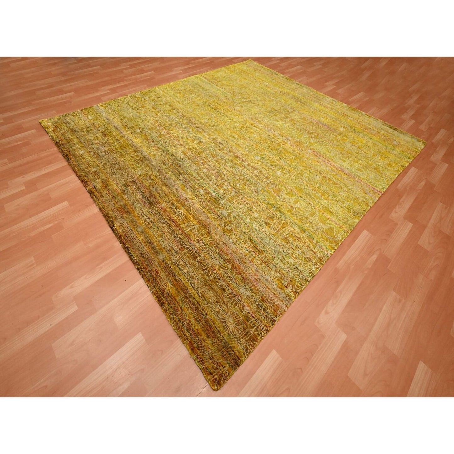 8'X9'3" Golden Brown With Green Modern Design Sari Silk Hand Knotted Rug