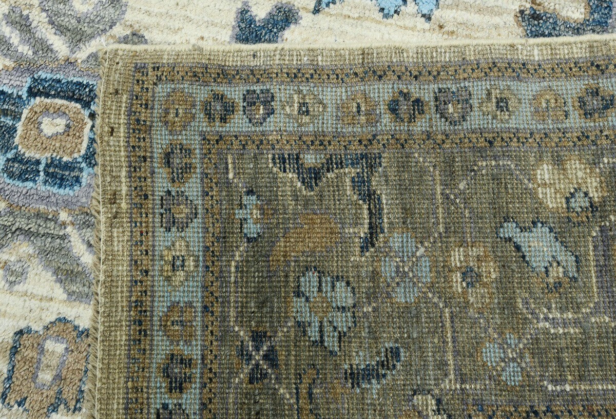 Vintage-Style Peshawar Oushak Oriental Rug Floral
