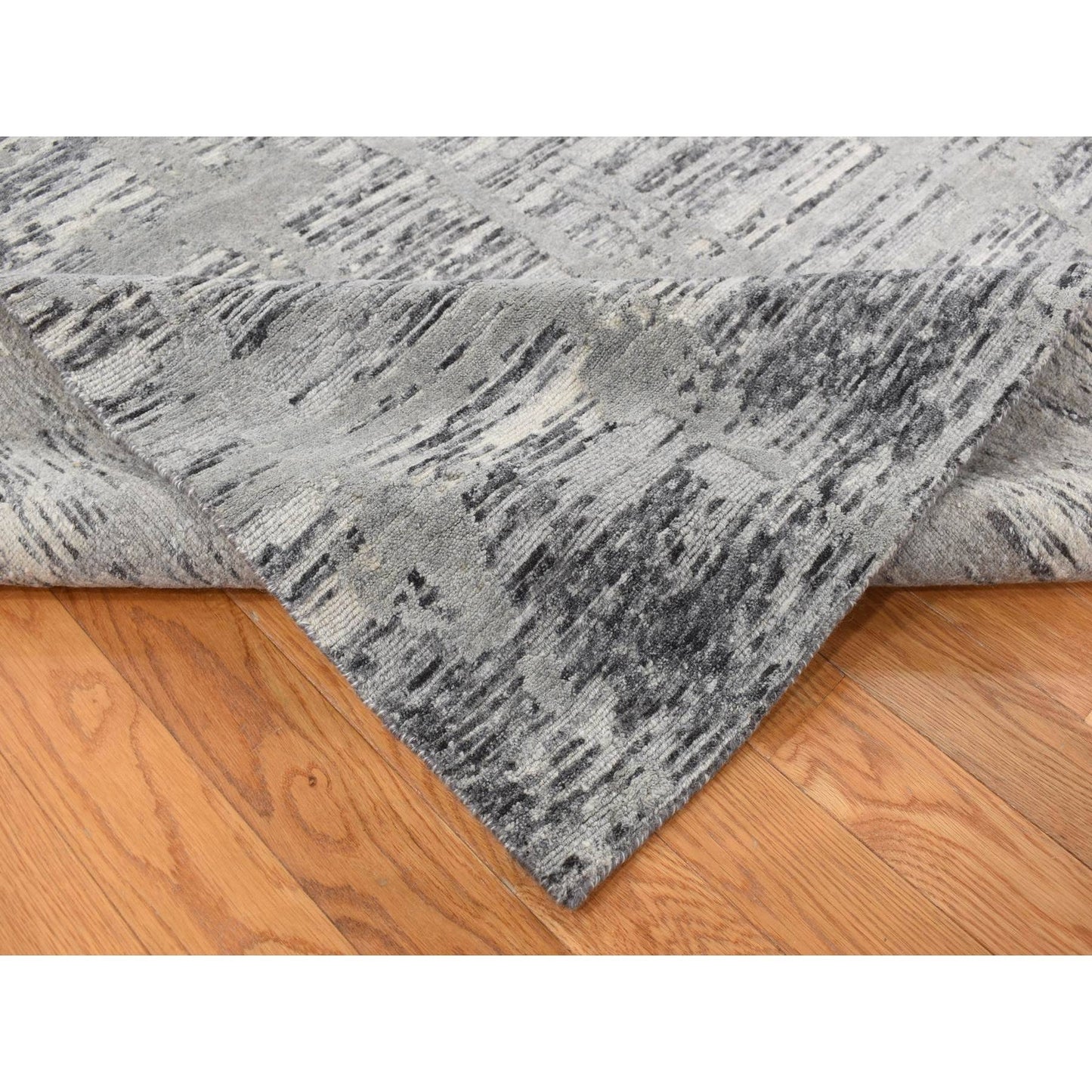 10'1"X10'1" Gray Natural Wool Modern Design Hand Knotted Square Rug
