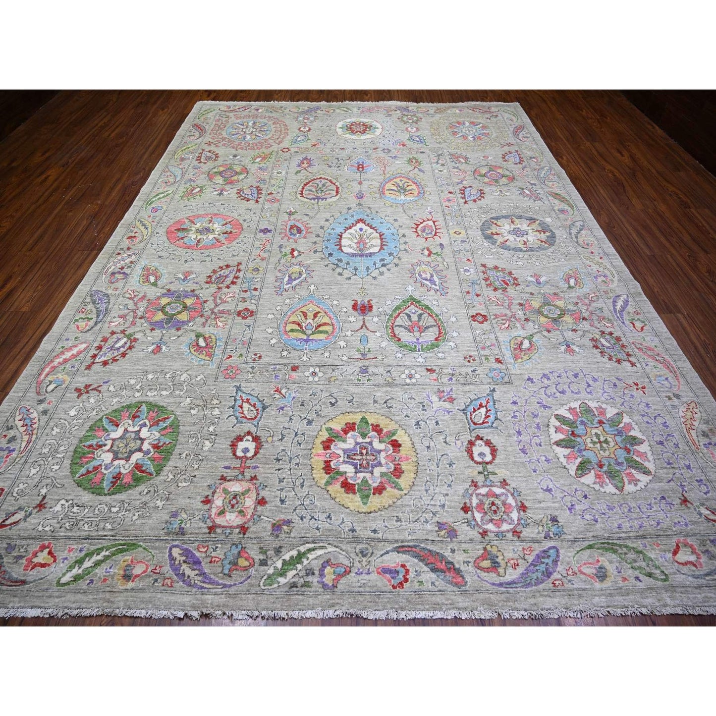 9'X12'2" Light Beige Soft Wool Hand Knotted Fine Peshawar Rug