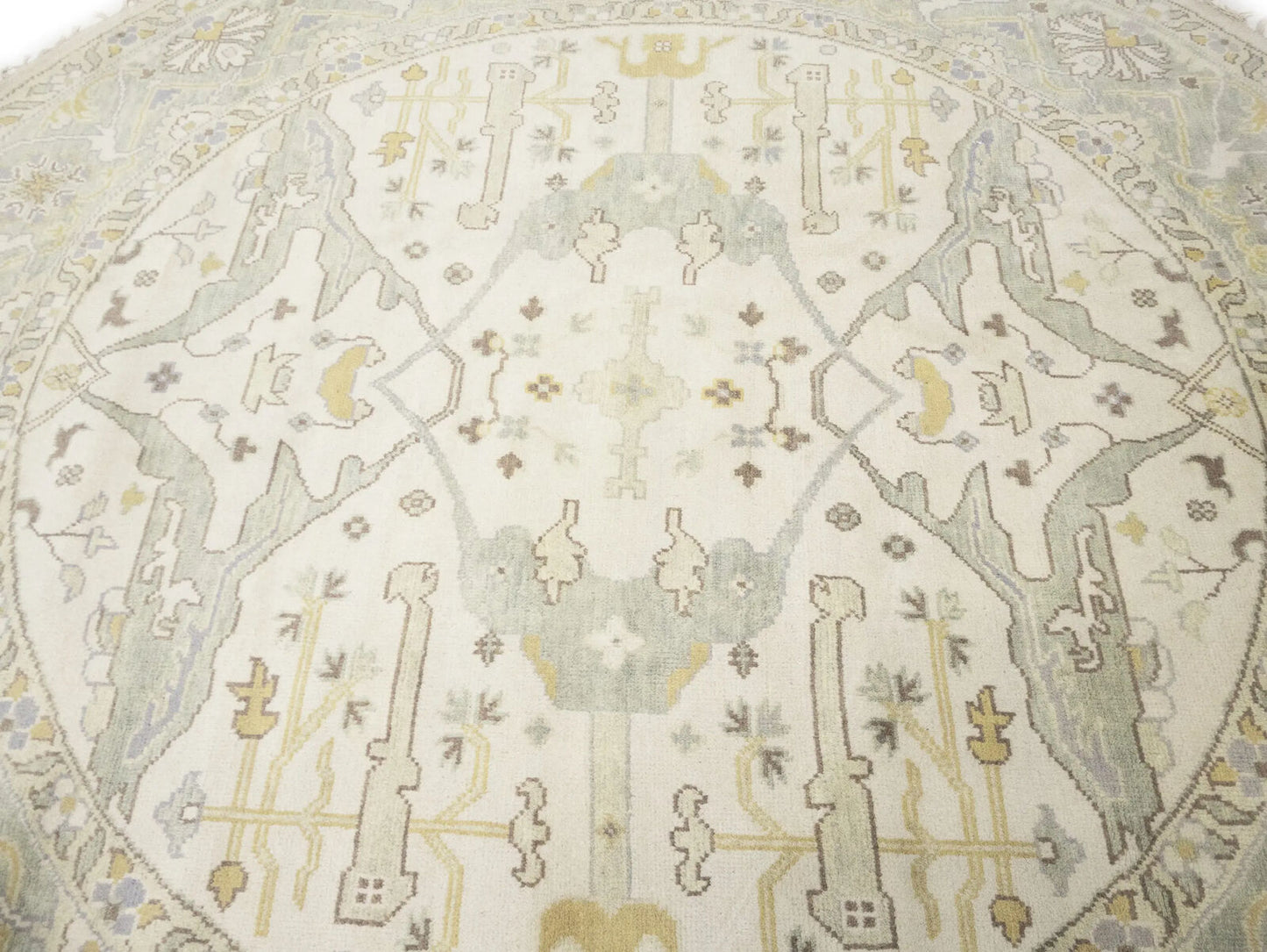 Hand-Knotted Cream Oushak Floral Round Rug