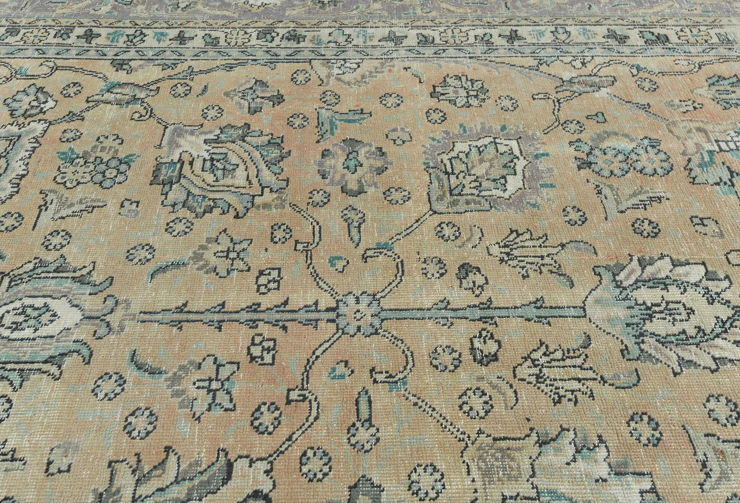 Semi-Antique Vintage Oriental Rug 9'8X12'5 Ft