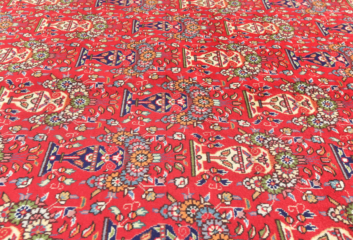 Vintage Handmade Oriental Rug Pictorial Design