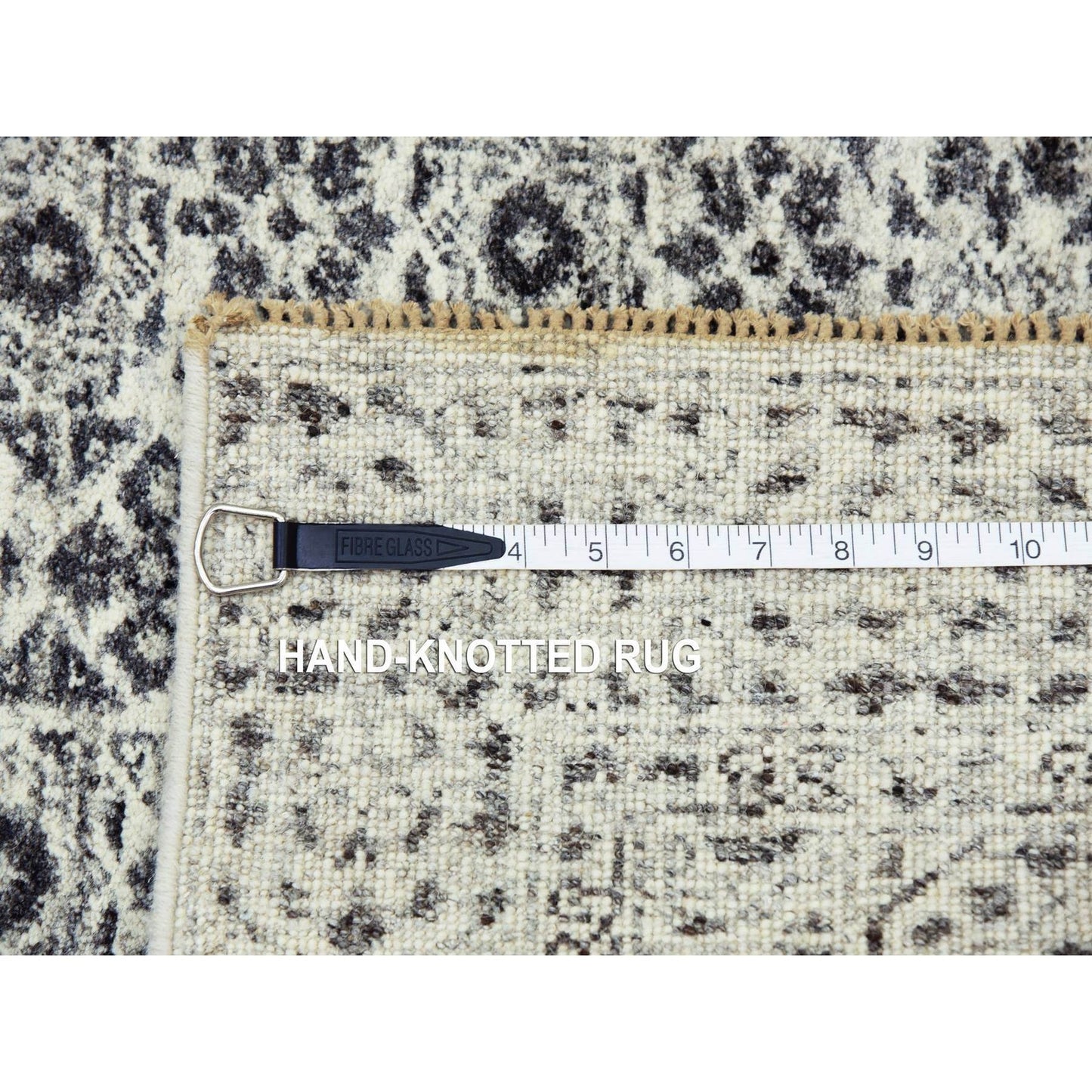 2'10"X18' White Mamluk Dynasty Design Undyed Wool Hand Knotted Runner Rug