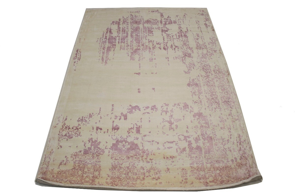 Cream 4X6 Hand-Loomed Distressed Floral Rug