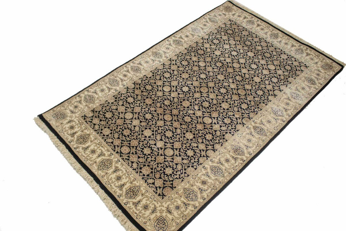 Oriental Rug Extra Fine Herati Floral Classic